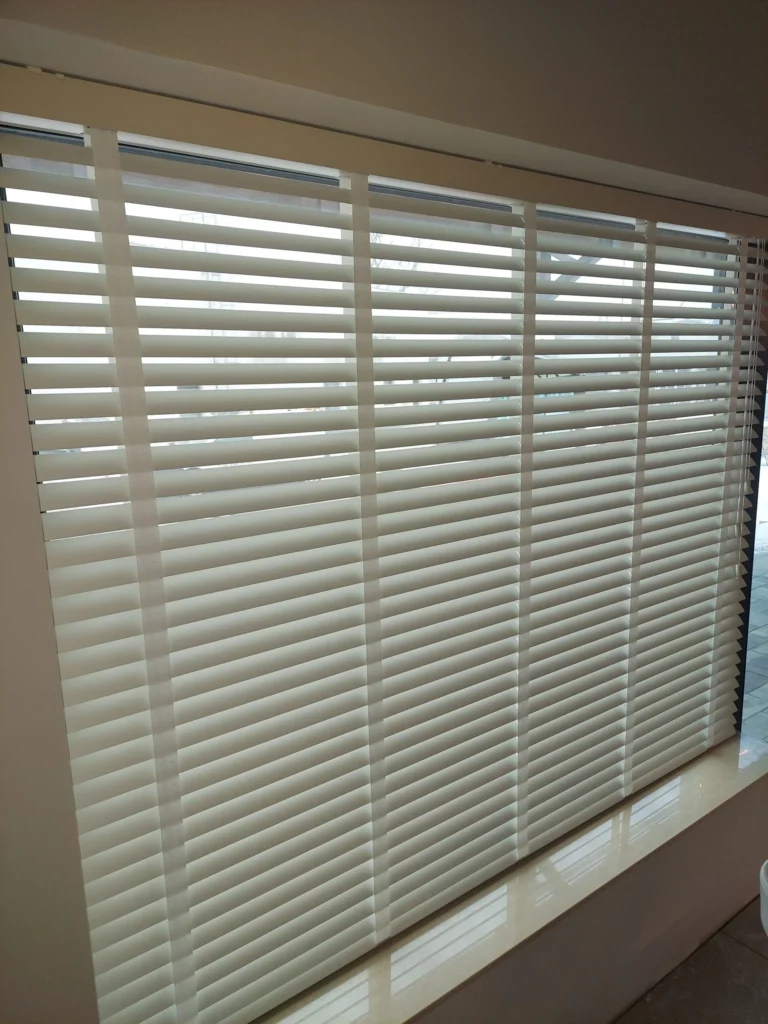 Żaluzje Drewniane